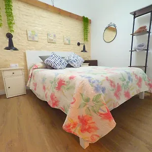 3 En Pleno Centro De Siviglia